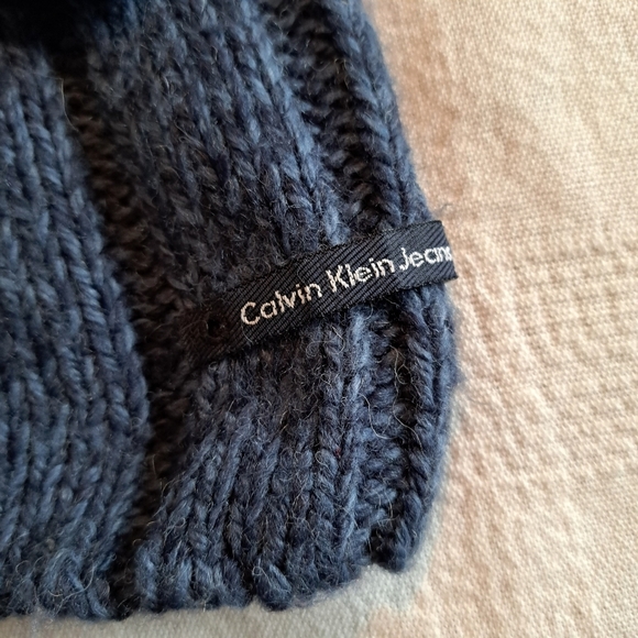Calvin Klein Jeans boys medium sweater, bulky loose fitting, dark blue - Picture 2 of 5